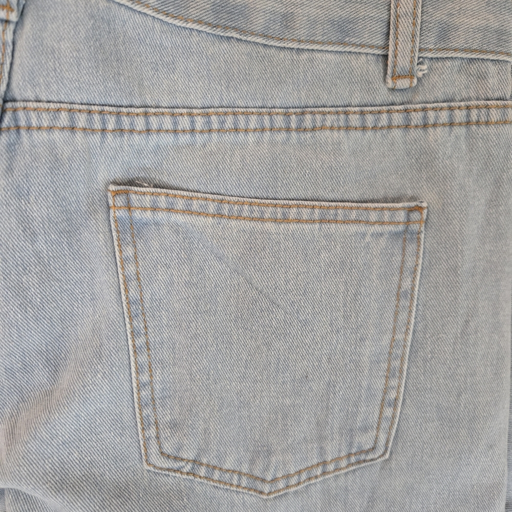 Womans jeans